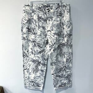 Chico's Linen Blend Palm Rolled Hem Crop Pants Women's size 14/L